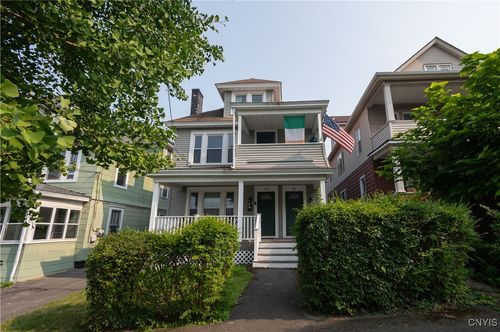 41-139 Whittier Ave, Syracuse, NY, 13204-2638 | Card Image