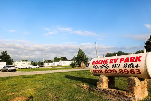 7608 E Highway 270, McAlester, OK, 74501-1874 | Card Image