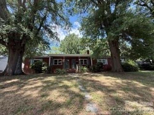 213 Glenwood Dr, Mooresville, NC, 28115-2808 | Card Image