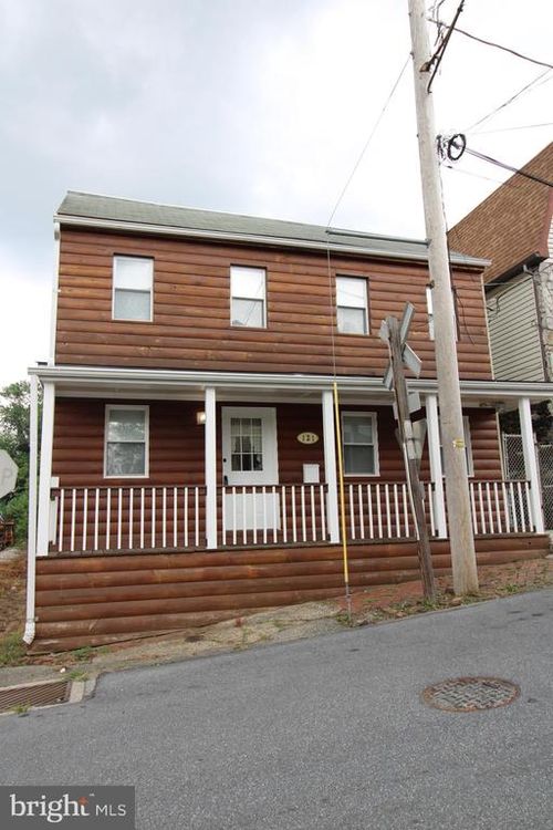 121 Perry St, COLUMBIA, PA, 17512-1716 | Card Image