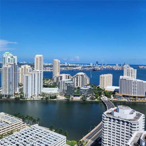 apt-3702-950 Brickell Bay Dr, Miami, FL, 33131-3957 | Card Image