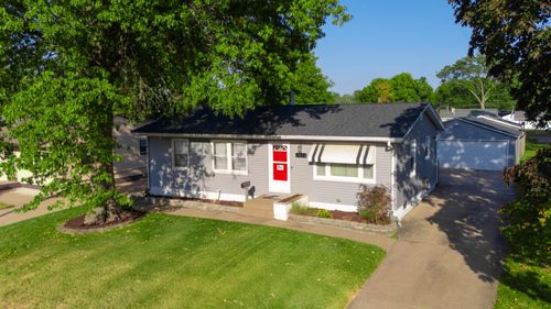 2123 N Gayman Ave, Davenport, IA, 52804-2843 | Card Image