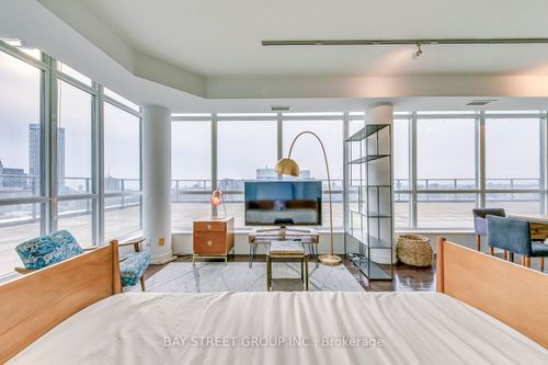 ph608-770 Bay St, Toronto, ON, M5G0A6 | Card Image