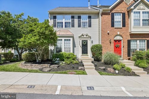 9445 Birchwood Ln, FREDERICK, MD, 21701-7656 | Card Image