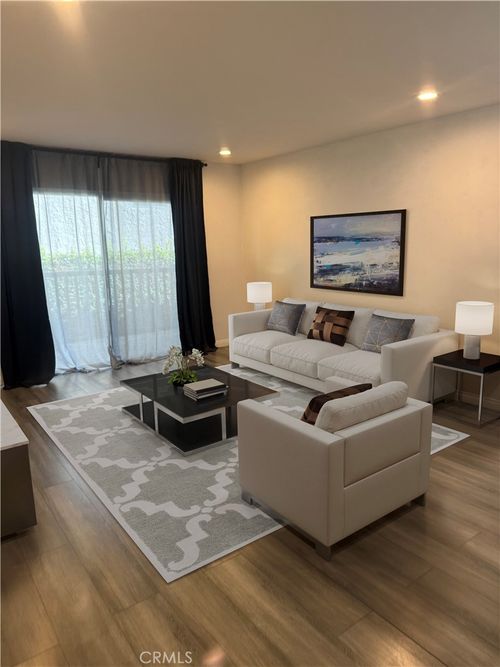 116-4727 W 147th St, Hawthorne, CA, 90250 | Card Image