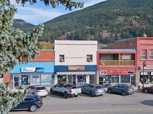 13019 20 Ave, Blairmore, AB, T0K0E0 | Card Image