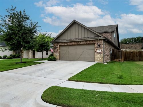 1317 Thistle Hill Trl, Weatherford, TX, 76087-4999 | Card Image