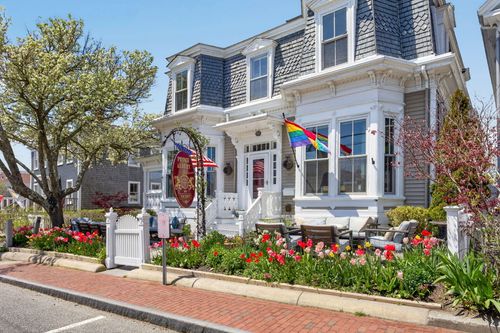 164 Commercial St, Provincetown, MA, 02657-2119 | Card Image