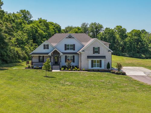 1176 Iron Bridge Rd, Columbia, TN, 38401-8005 | Card Image
