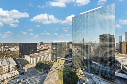 22mr-14 Greenway Plz, Houston, TX, 77046-1400 | Card Image