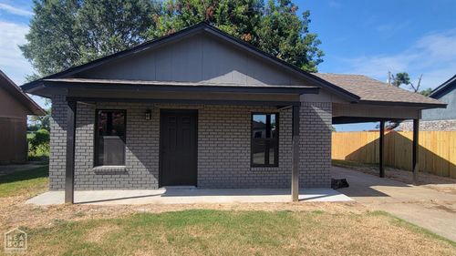 417 Wayne, Trumann, AR, 72472 | Card Image