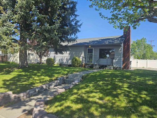 502 Wright Ave, Richland, WA, 99352-3620 | Card Image