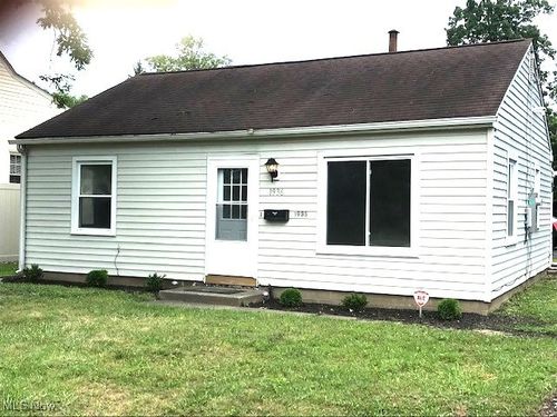 1936 Norwood Ne, Warren, OH, 44485 | Card Image