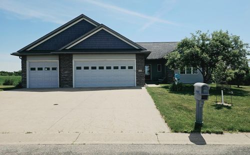1646 Cherry St E, Mazeppa, MN, 55956-3032 | Card Image