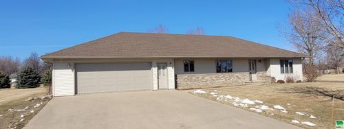702 E 3rd St, Sanborn, IA, 51248-1147 | Card Image