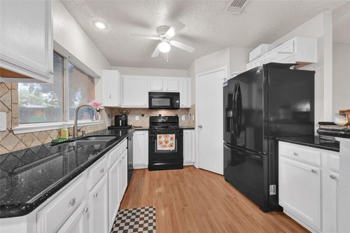 9623 Cannock Chase Dr, Houston, TX, 77065-4422 | Card Image