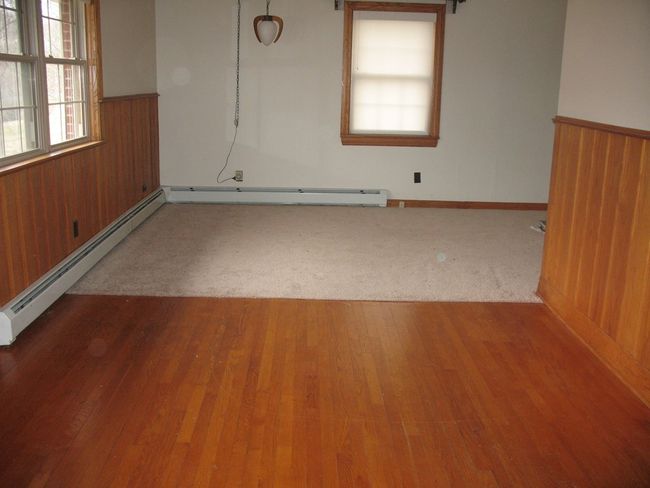 1011 South Main Street, House other with 3 bedrooms, 2 bathrooms and 2 parking in Independence VA | Image 12