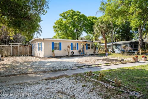 1875 31st Ave, Vero Beach, FL, 32960-3076 | Card Image