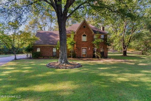 3030 Dove Hill Cv, Olive Branch, MS, 38654-5943 | Card Image