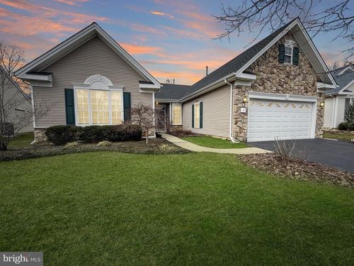 17 Barbary Ln, Columbus, NJ, 08022-2308 | Card Image