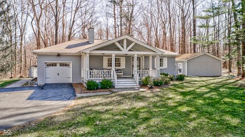 9525 N Lick Creek Rd, Morgantown, IN, 46160-9436 | Card Image