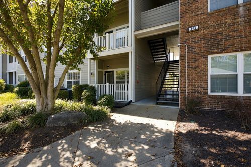 104-2025 Woodmont Blvd, Nashville, TN, 37215-1563 | Card Image