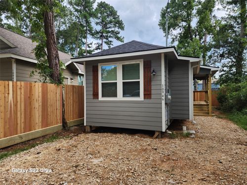 10112 Barberry St, Willis, TX, 77318-7228 | Card Image