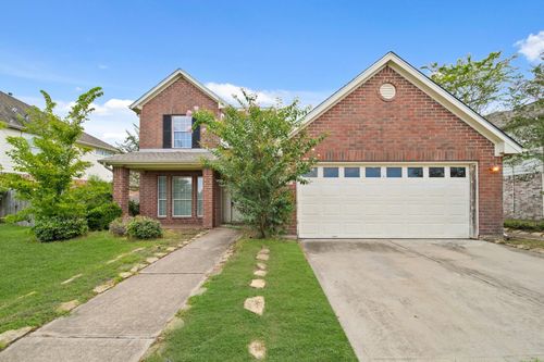 2422 Inlet Ct, Fresno, TX, 77545-8867 | Card Image