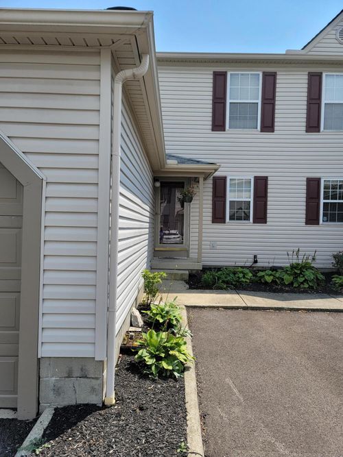 123c-5725 Kilbury Ln, Hilliard, OH, 43026-8593 | Card Image