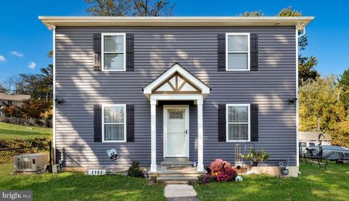 1104 N York Rd, WILLOW GROVE, PA, 19090-1319 | Card Image