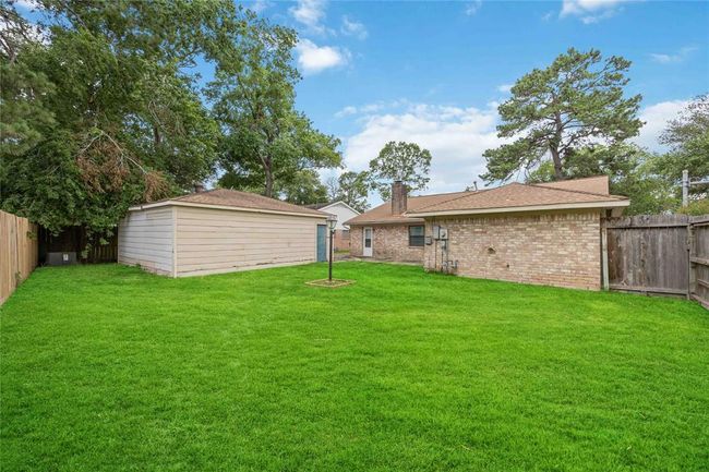 4723 Lost Oak Dr, House other with 3 bedrooms, 2 bathrooms and 2 parking in Spring TX | Image 28