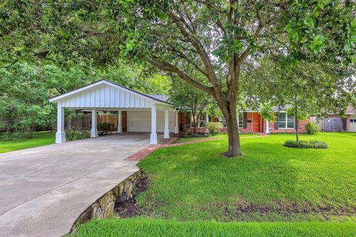 8902 Theysen Dr, Houston, TX, 77080-3023 | Card Image