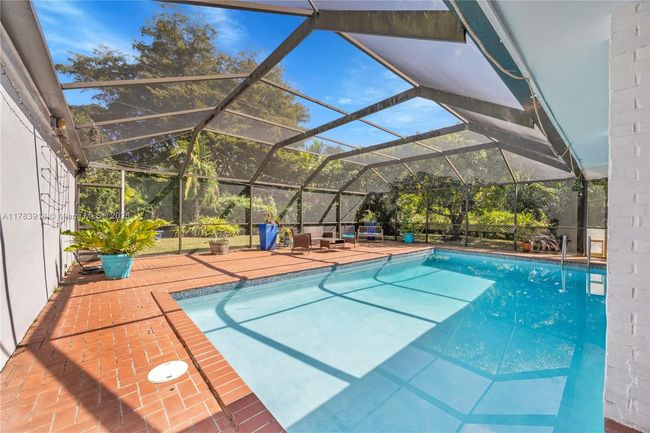 9401 Sw 69 Th Ct, House other with 5 bedrooms, 4 bathrooms and null parking in Pinecrest FL | Image 13
