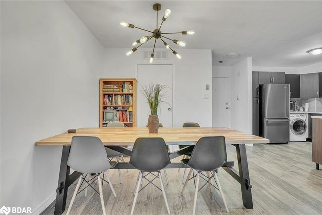 312 - 126 Bell Farm Rd, House attached with 3 bedrooms, 2 bathrooms and 1 parking in Barrie ON | Image 4