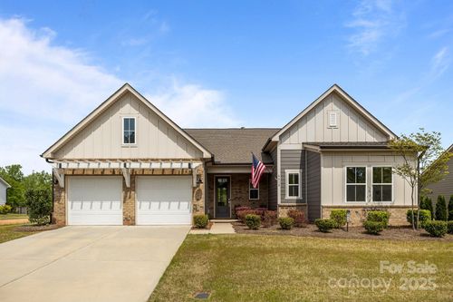 8018 Green Heron Ct, Belmont, NC, 28012-0139 | Card Image