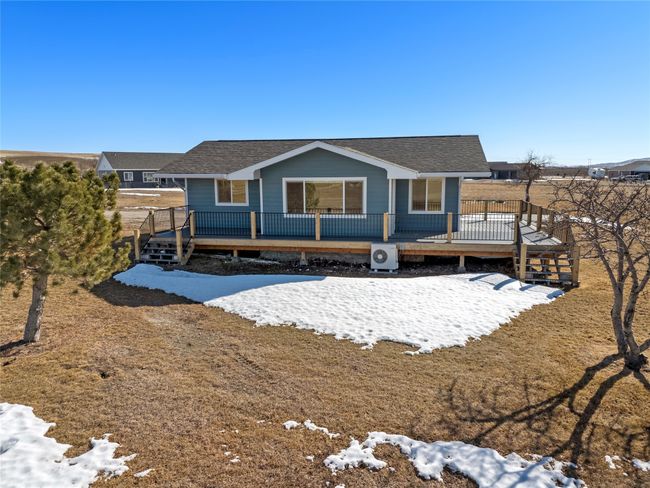 Private and peaceful setting, yet close to town. | Image 13