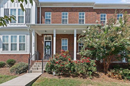 2319 Fairchild Cir, Nolensville, TN, 37135-0750 | Card Image