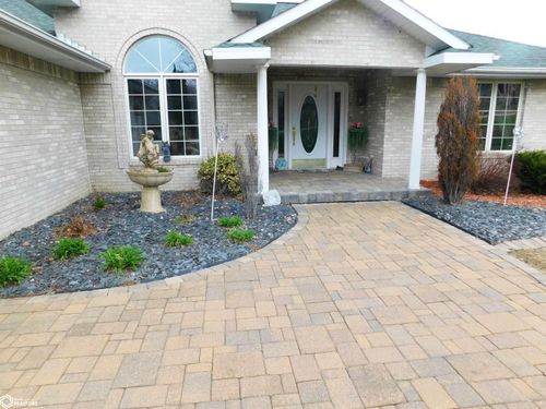 2615 Idlewood Dr, Denison, IA, 51442-7505 | Card Image