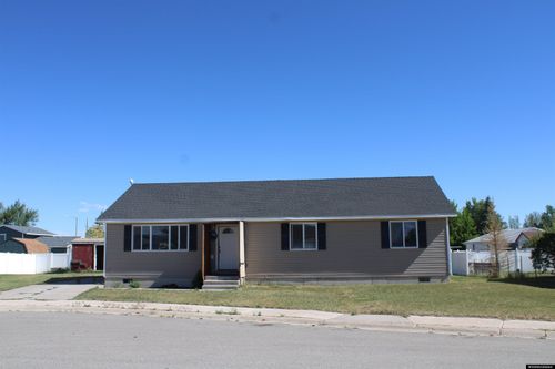 620 Frosty Ct, Lyman, WY, 82937-5095 | Card Image