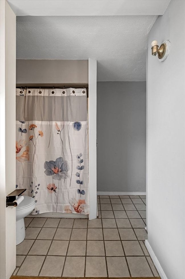 2 Avon St, House other with 3 bedrooms, 2 bathrooms and 4 parking in Peabody MA | Image 19