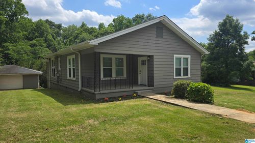 329 10th St, Pleasant Grove, AL, 35127-2007 | Card Image