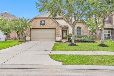 14818 Keely Woods Court, House other with 3 bedrooms, 2 bathrooms and null parking in Humble TX | Image 2