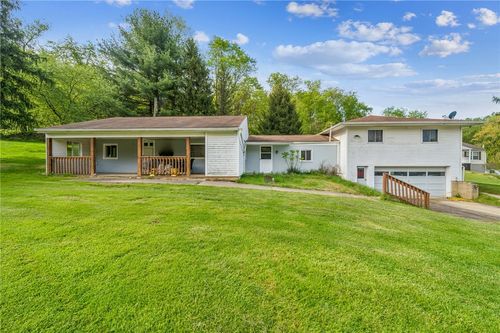 1114 Byers Lake Ln, Vandergrift, PA, 15690-8105 | Card Image