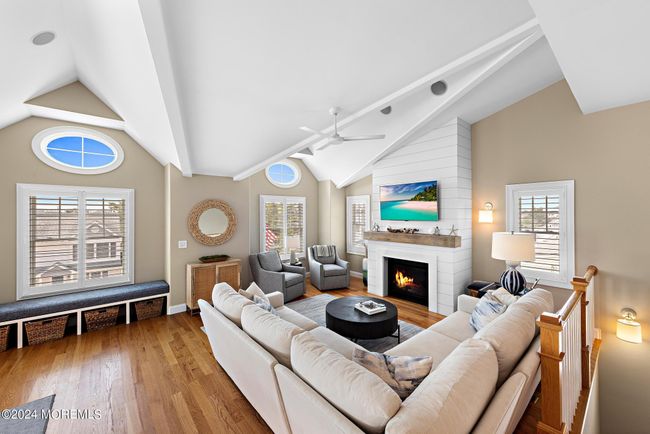 27 17 Th St, House other with 5 bedrooms, 5 bathrooms and null parking in Surf City NJ | Image 8