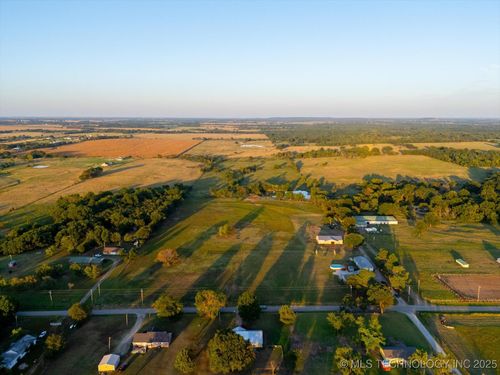 30 S Prairie Bell Rd, Morris, OK, 74445 | Card Image