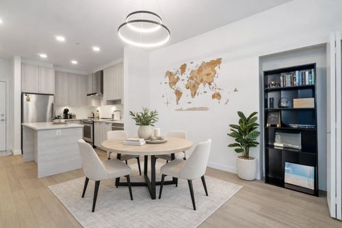 501-7133 14th Ave, Burnaby, BC, V3N0H5 | Card Image