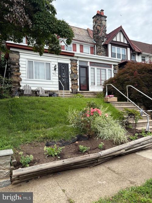 6451 Woodcrest Ave, Phila, PA, 19151-2408 | Card Image