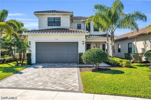4420 Aurora St, NAPLES, FL, 34119-9050 | Card Image