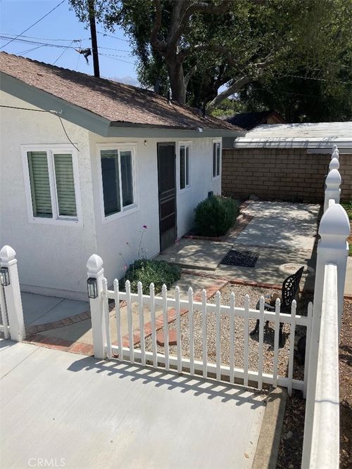 947 E Cypress Ave, Glendora, CA, 91741-2835 | Card Image
