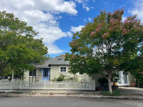1140 G Street, Napa, CA, 94559 | Card Image